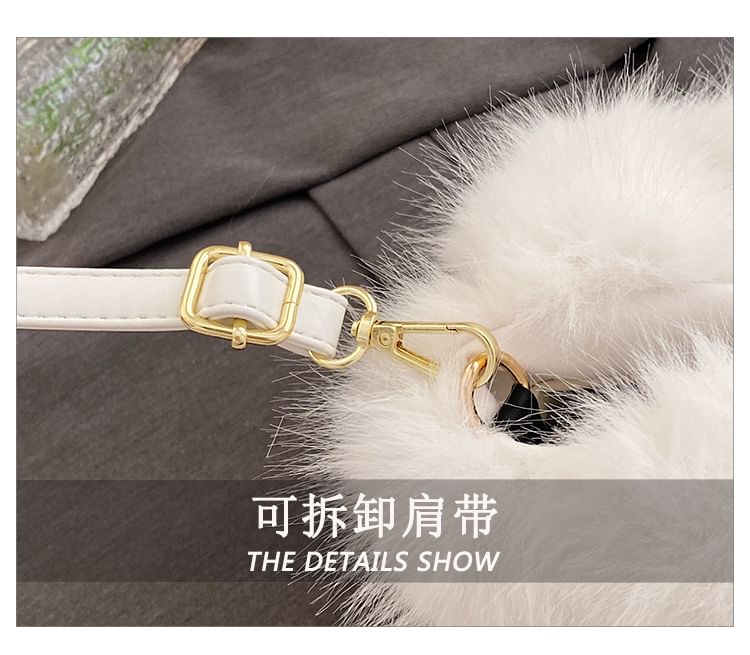 Sac bandoulière uni et moelleux