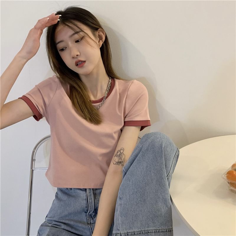 Trim Crew Contrast Neck Crop T-Shirt Short-Sleeve