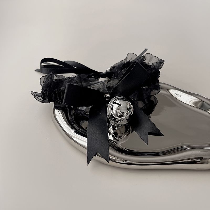 Bell Pendant Lace Ribbon Choker