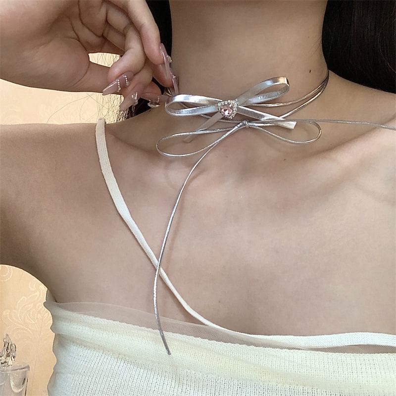 Ribbon Choker Leather Faux Heart Rhinestone