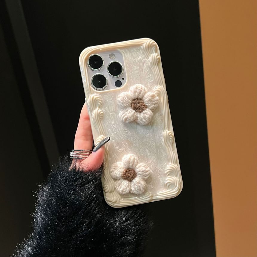 Phone Case Floral Yarn