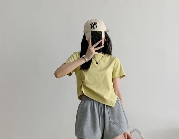 Drawstring Sweat Waist Plain Shorts