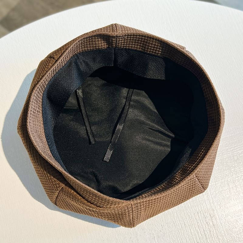 Waffle Lettering Beret Embroidered