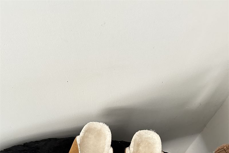 Slip-Ons Fleece-Lined