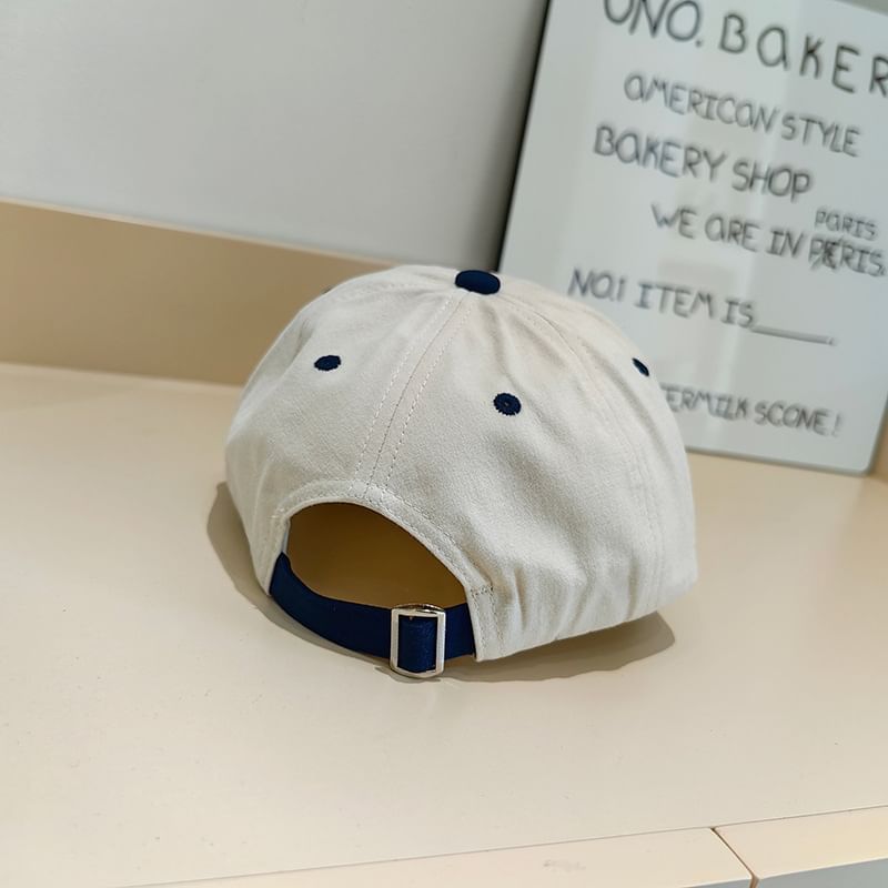 Panel Brim Short Embroidered Color Lettering Cap