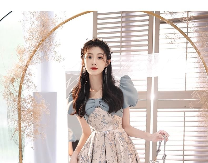 Floral A-Line Puff-Sleeve Gown Evening