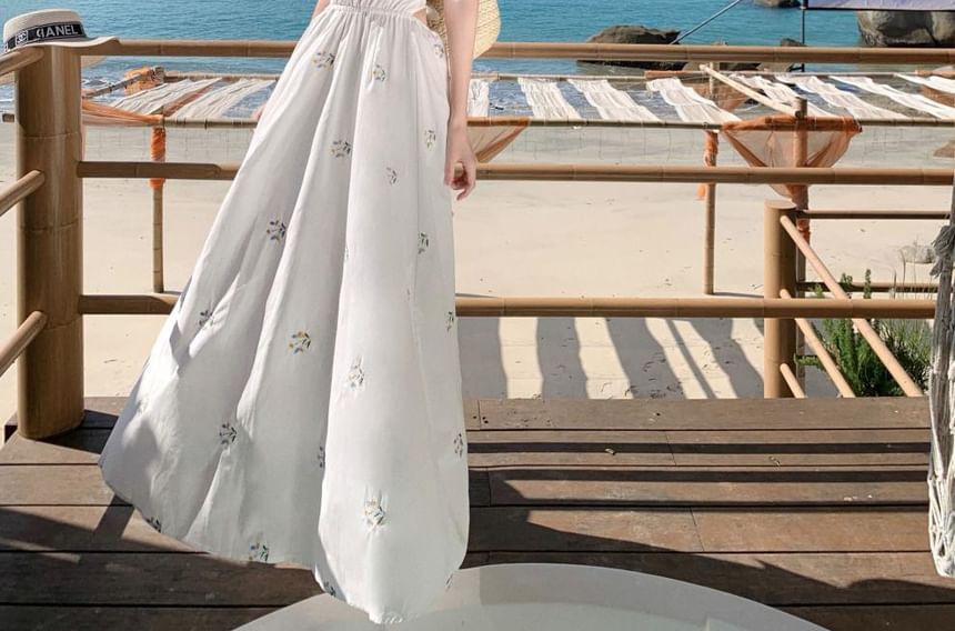 Dress Embroidered A-Line Neck Halter Midi