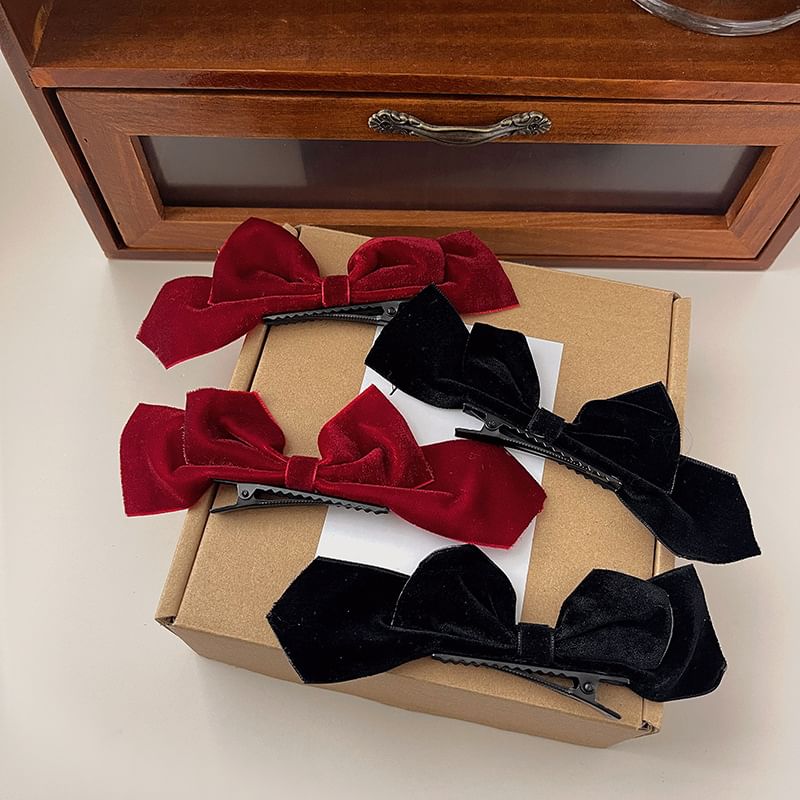 Hair Set 2: of Velvet Clip Bow