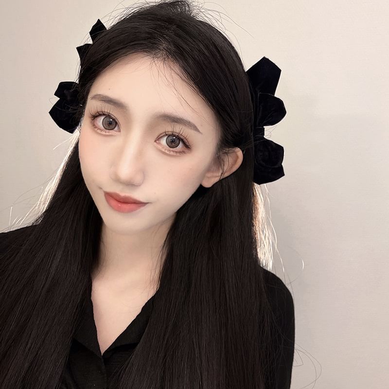 Hair Set 2: of Velvet Clip Bow