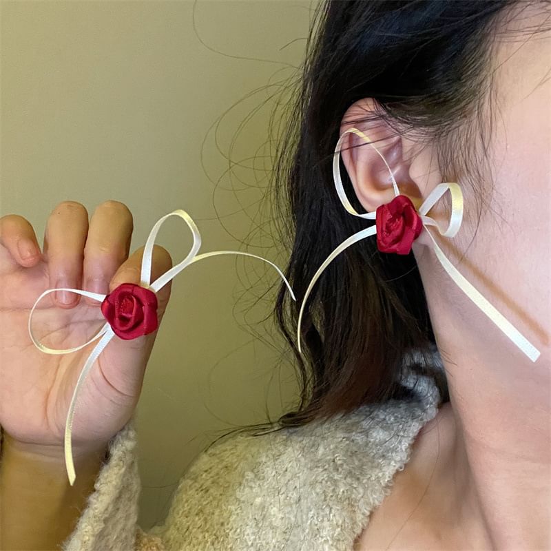 Ribbon Earring Stud Rose