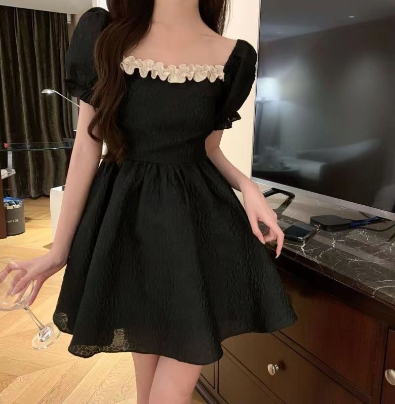 A-Line Plain Ruffle Mini Neck Puff-Sleeve Square Dress