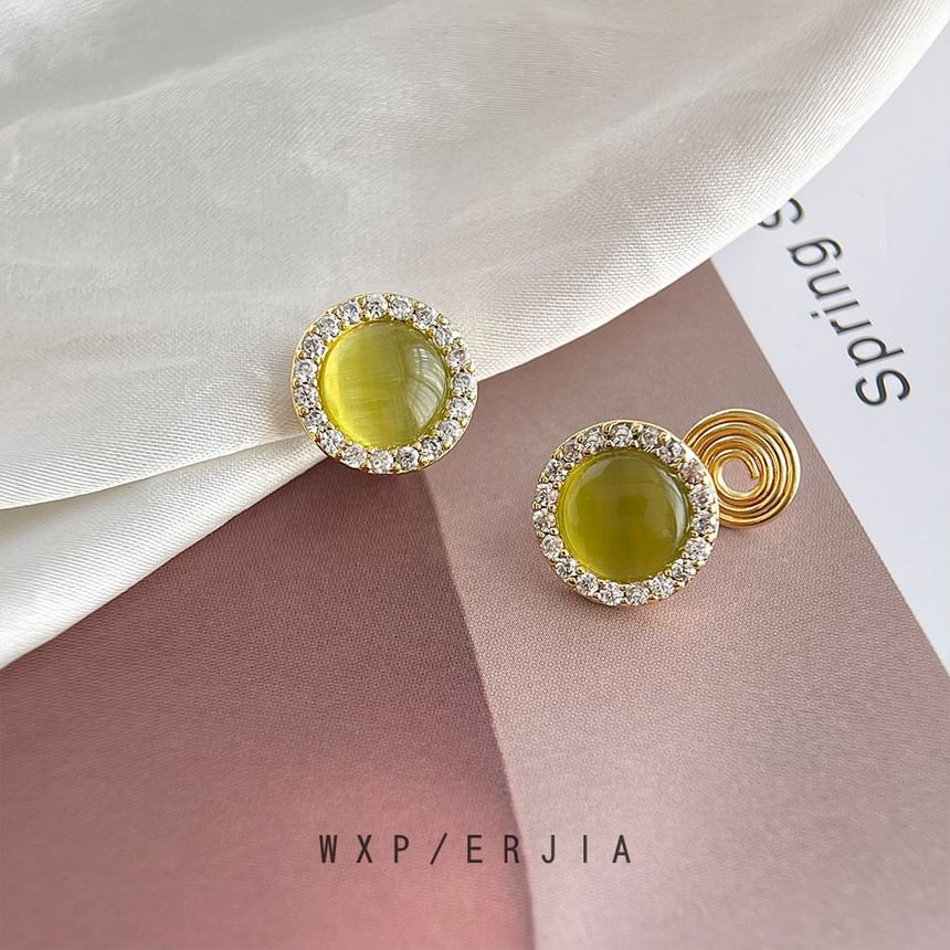 Cat Rhinestone Eye Faux Ear Cuff Stone Alloy