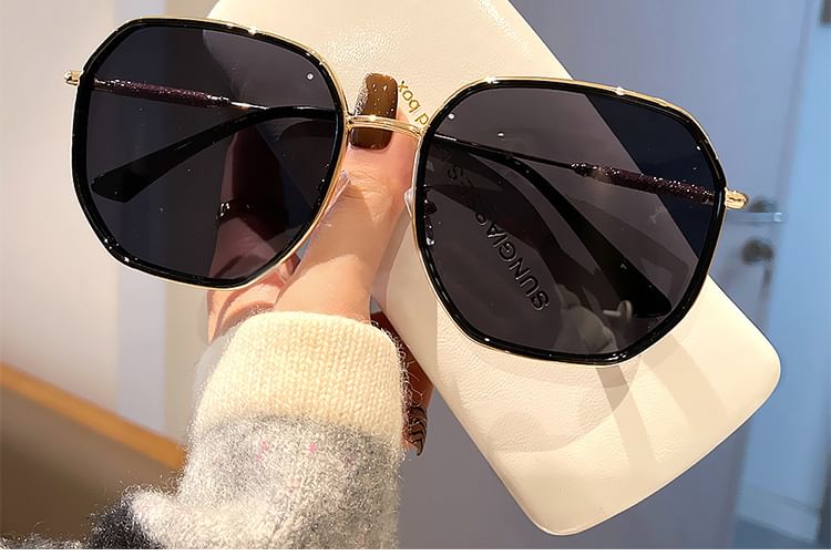 Geometric Sunglasses Oversized Frame