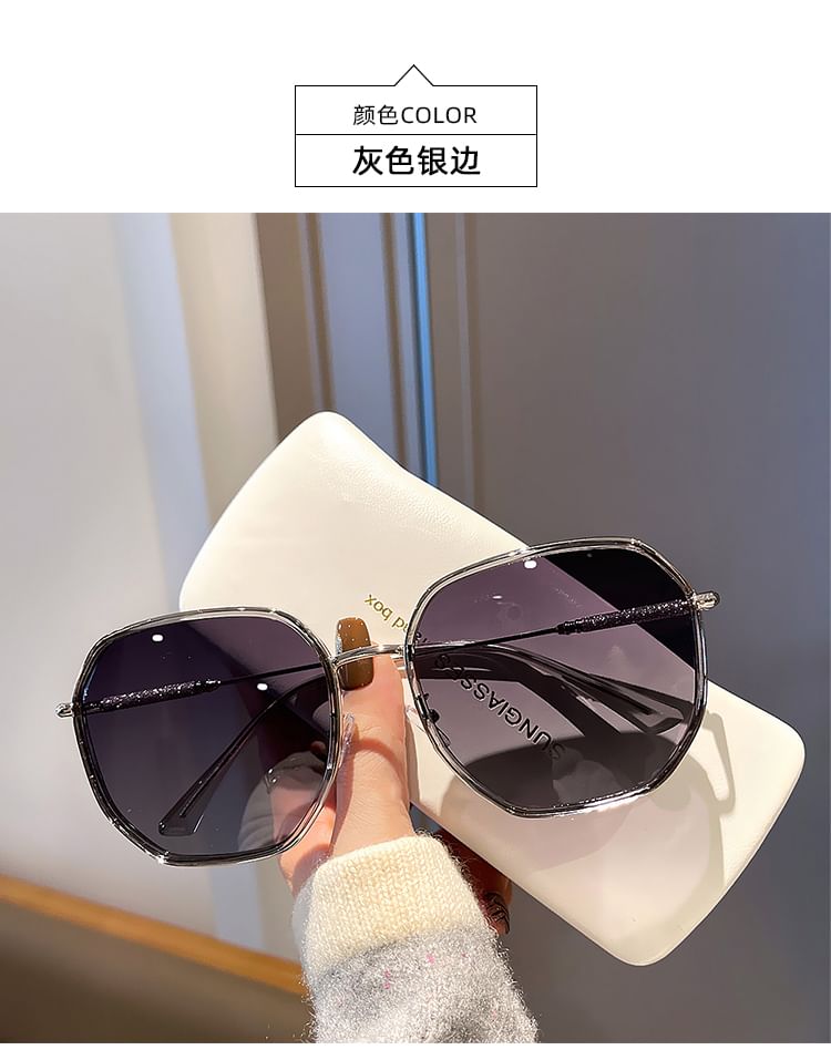 Geometric Sunglasses Oversized Frame
