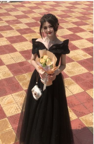 Sequin Plain A-Line Shoulder Short-Sleeve Evening Mesh Gown Off