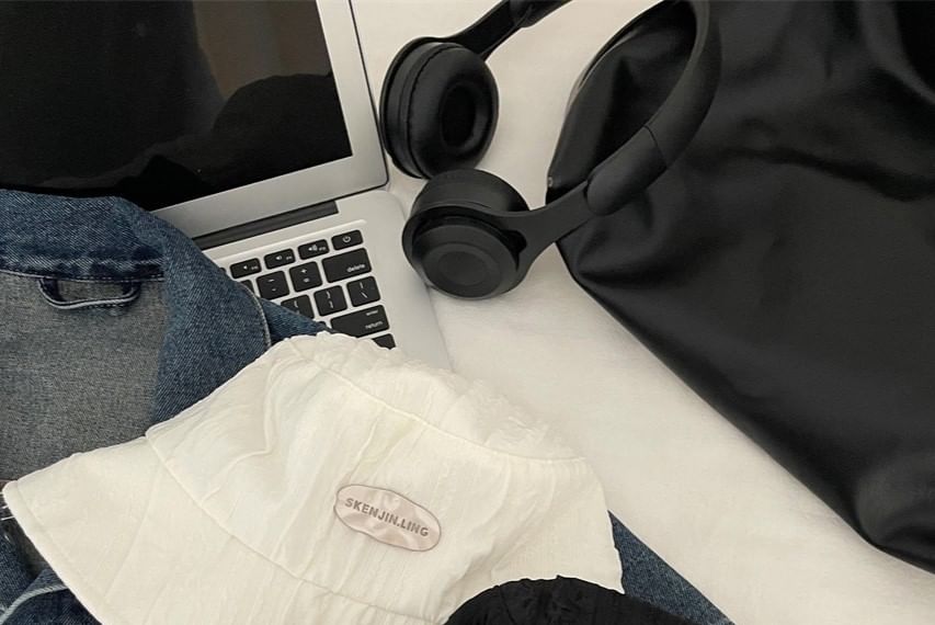 Applique Textured Hat Bucket