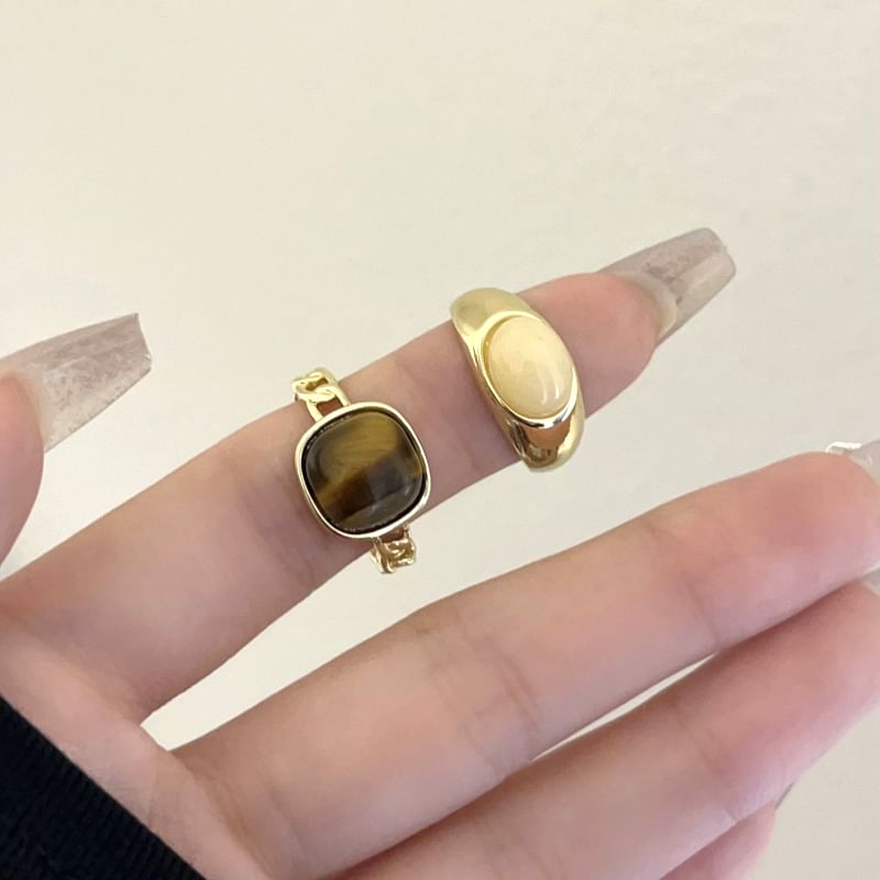 Set Gemstone / Open Ring