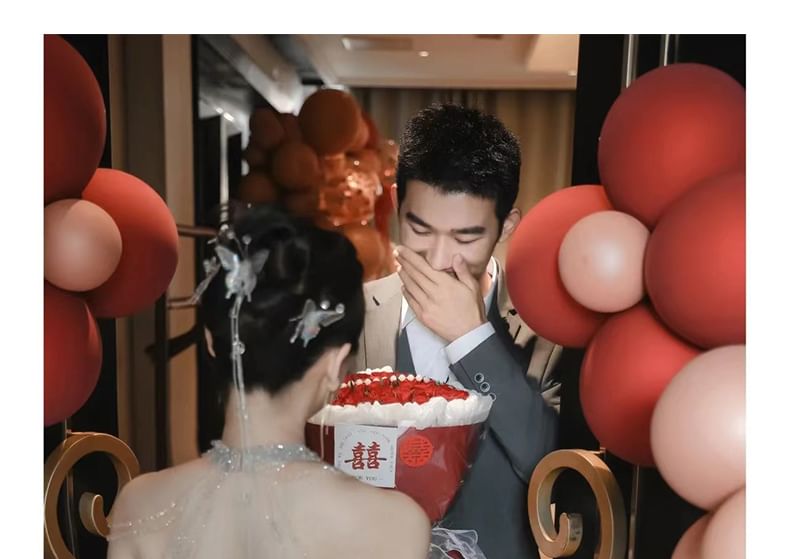 A-Line Fringed V-Neck Cold Gown Halter Shoulder Sequin Evening