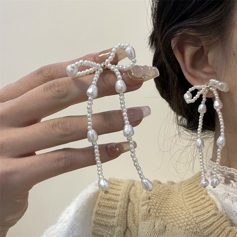 Pearl Bow Dangle Earring Faux