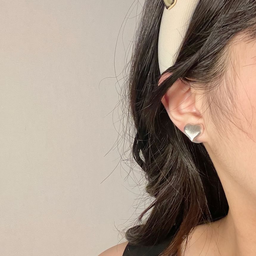 Earring Stud Heart Alloy