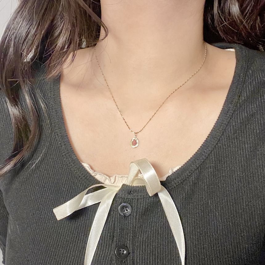 Alloy Pendant Choker Oval