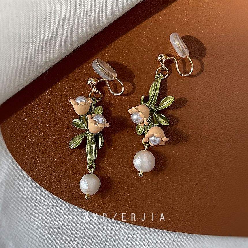 Earring Pearl Dangle Floral Alloy Freshwater