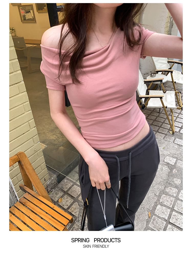 Tee Plain Ruched Short-Sleeve Off-Shoulder Crop