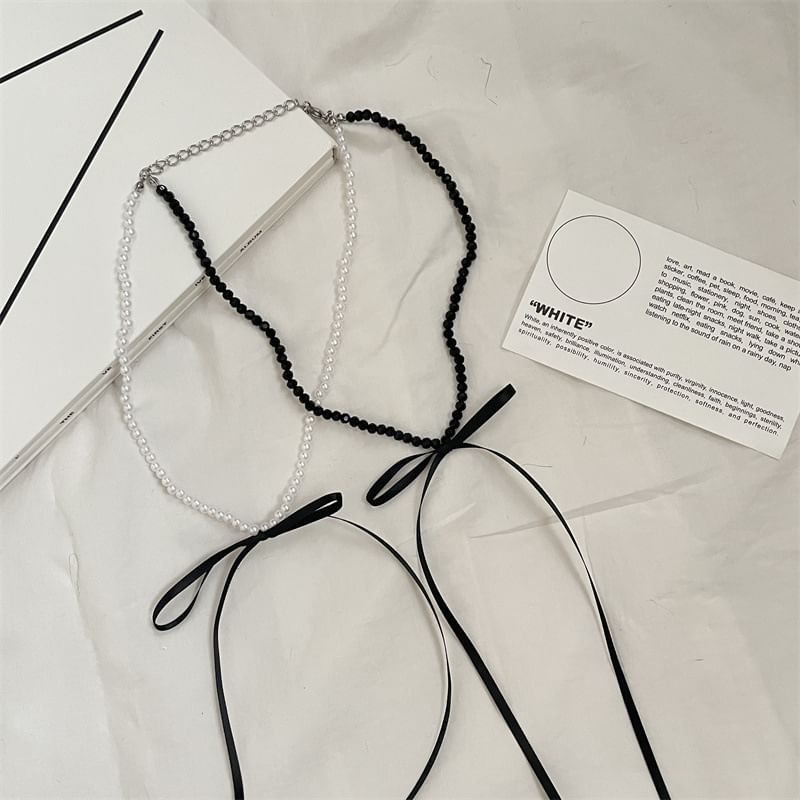 Bow Necklace Faux Pearl