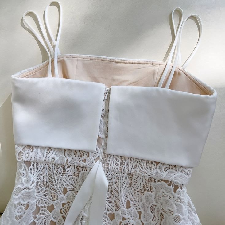 Gown Evening Paneled Spaghetti Strap Lace A-Line