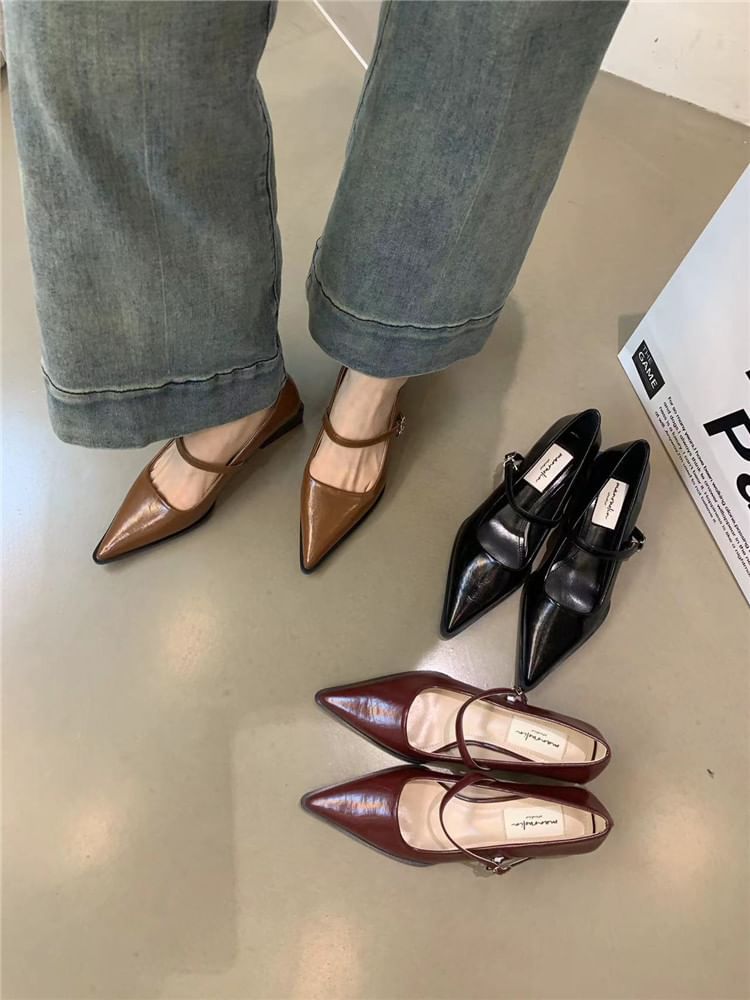 Pumps Pointy Mary Jane
