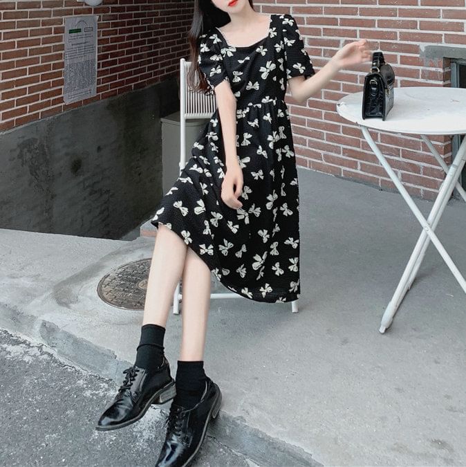 A-Line Dress Back Square Panel Short-Sleeve Tie Midi Neck Bow Print