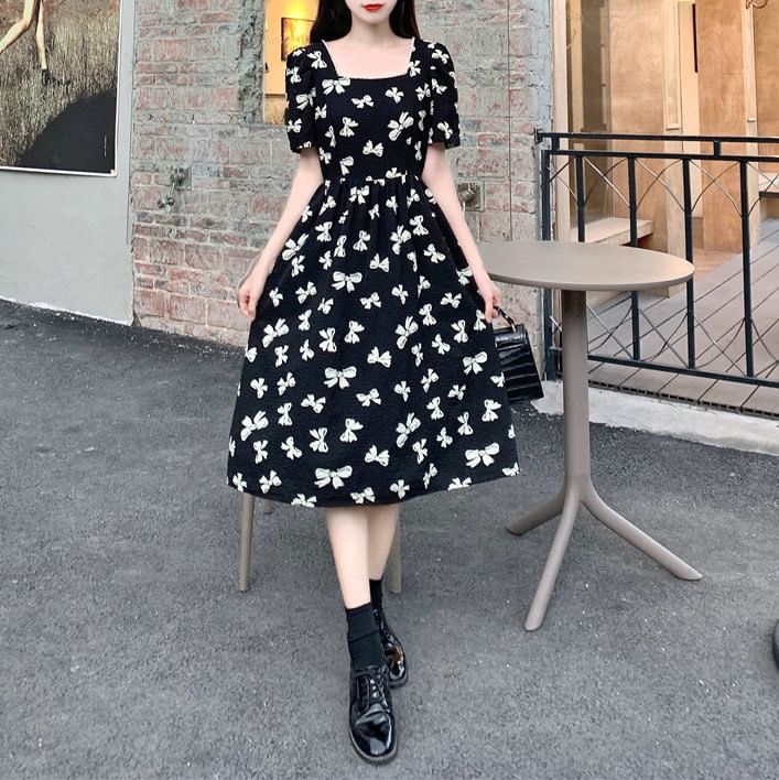 A-Line Dress Back Square Panel Short-Sleeve Tie Midi Neck Bow Print
