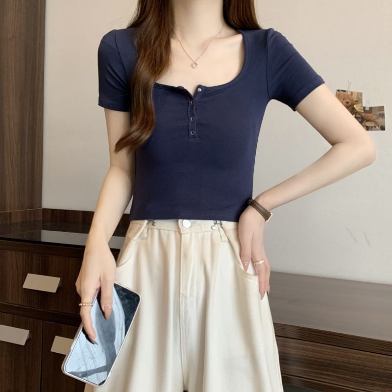 Plain Henley Short-Sleeve Tee