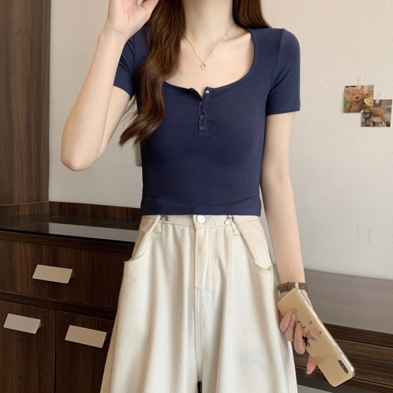 Plain Henley Short-Sleeve Tee