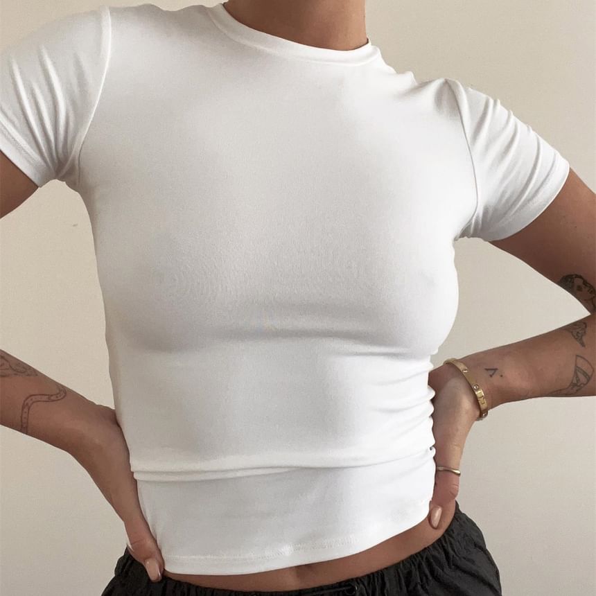 Short-Sleeve Round Neck Plain T-Shirt