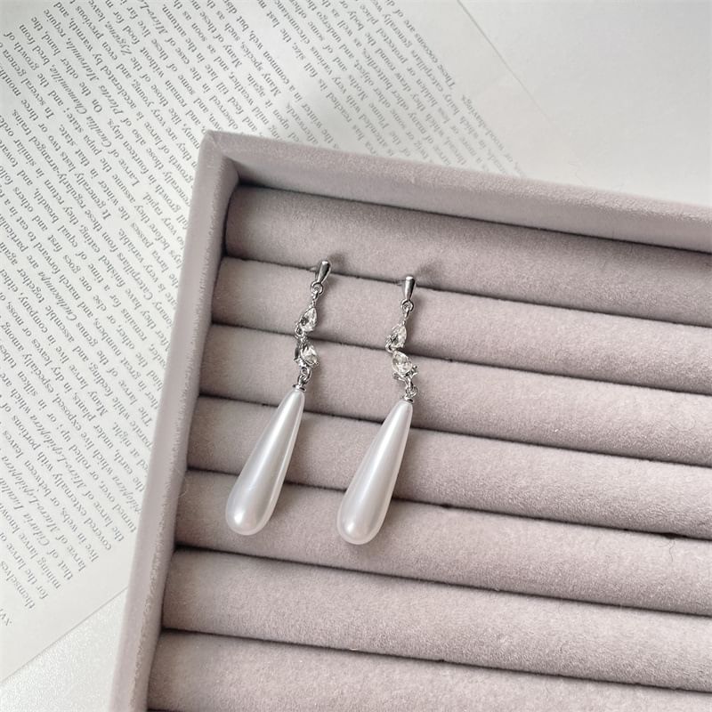 Pearl Dangle Faux Earring Alloy