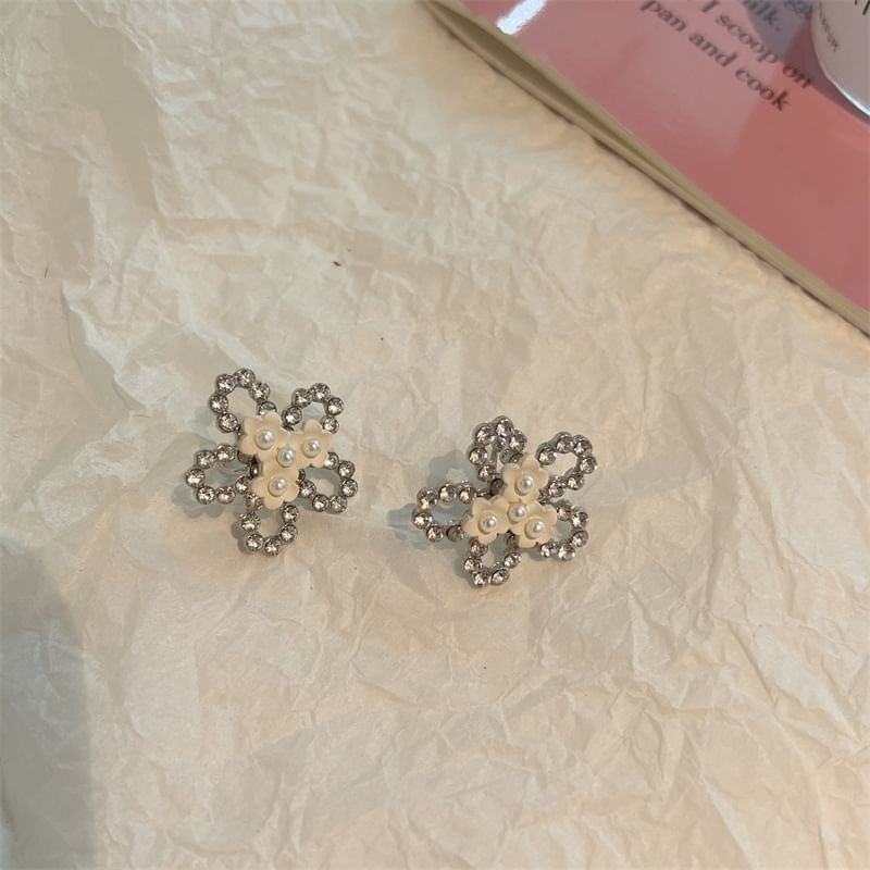 Alloy / Dragonfly Ear Cuff Floral