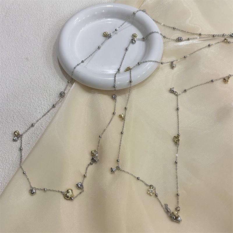 Pendant / Alloy Floral Heart Choker