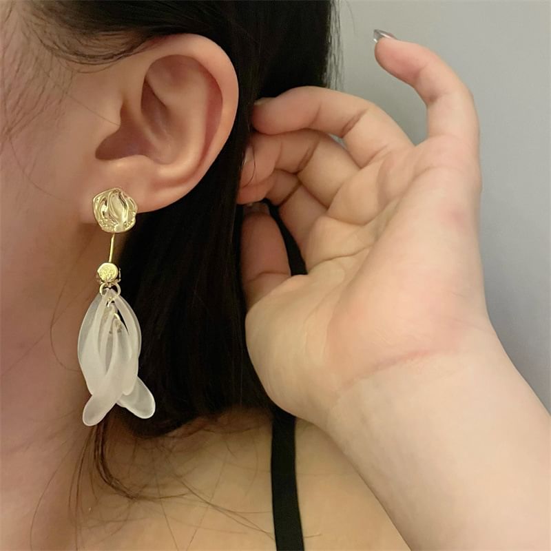 Floral Dangle Earring Rhinestone Asymmetrical