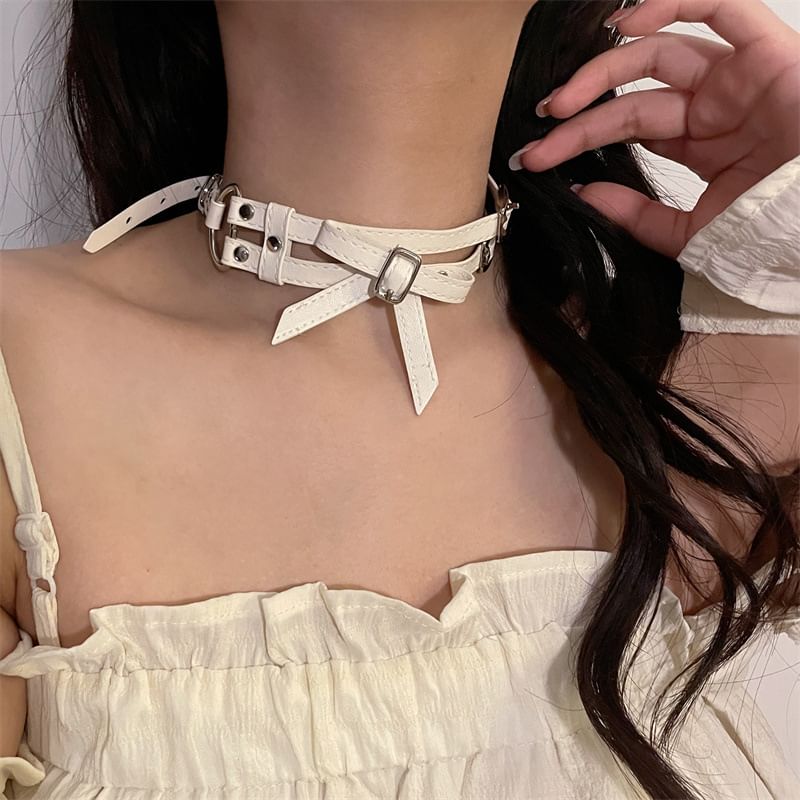 Choker Faux Bow Leather Layered