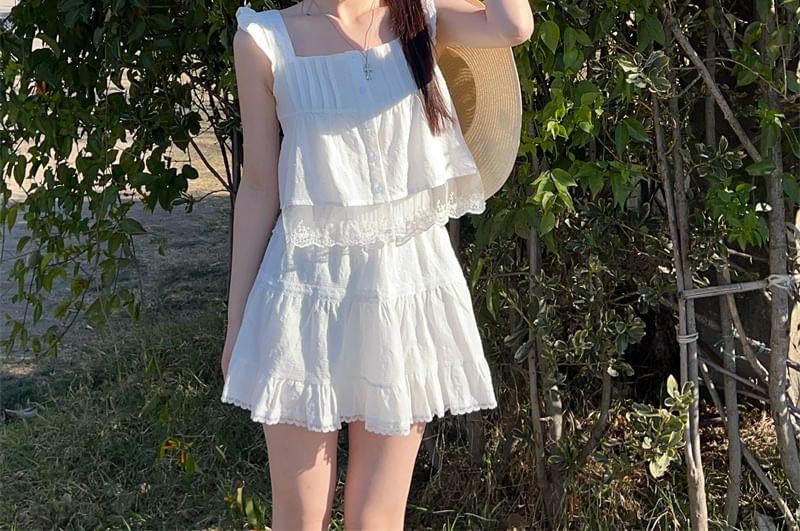 Designs) Lace Skirt (Various Cami Top / A-Line High Trim Waist