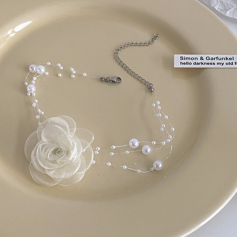 Choker Layered / Faux Floral Pearl