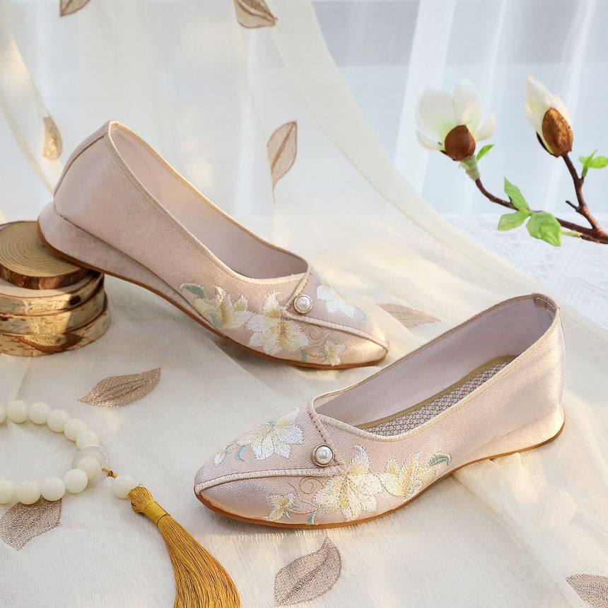 Embroidered Flats Flower
