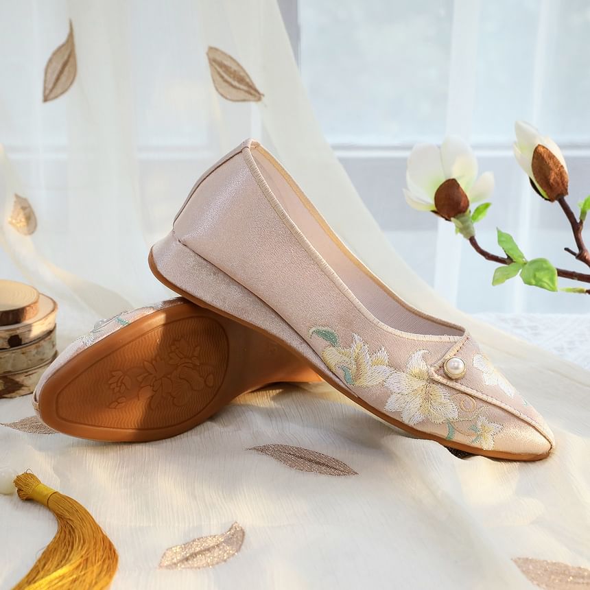 Embroidered Flats Flower