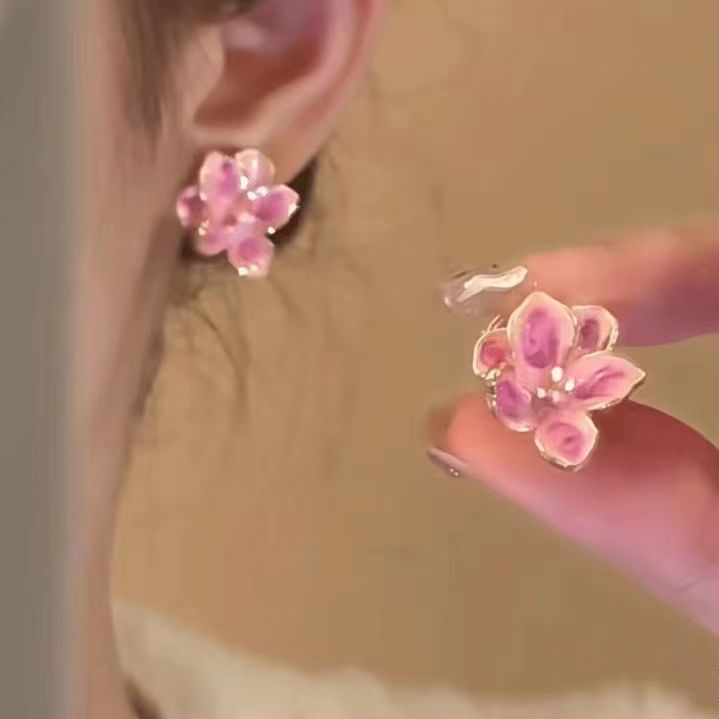 Ear Stud / Floral Glaze Earring Clip-On