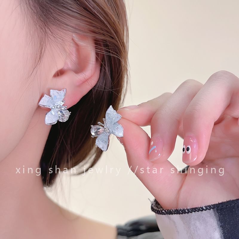 Clip-On Faux Stud Butterfly Rhinestone / Ear Crystal Earring