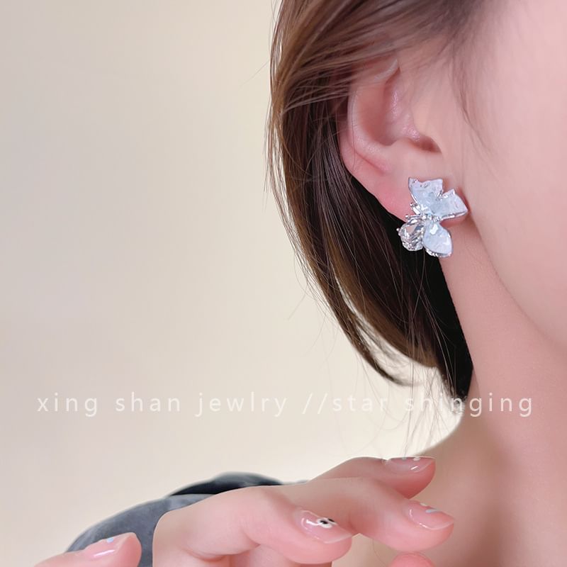 Clip-On Faux Stud Butterfly Rhinestone / Ear Crystal Earring