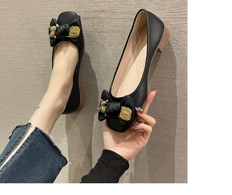 Bow Square Toe Accent Flats
