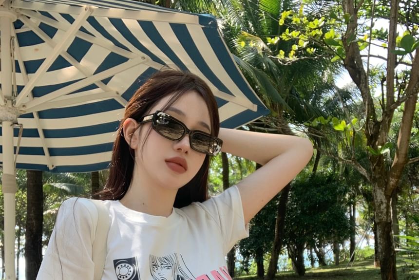 Fit Round Slim Print Short-Sleeve Crop Cartoon Neck T-Shirt