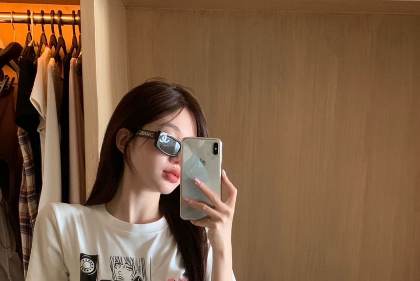 Fit Round Slim Print Short-Sleeve Crop Cartoon Neck T-Shirt